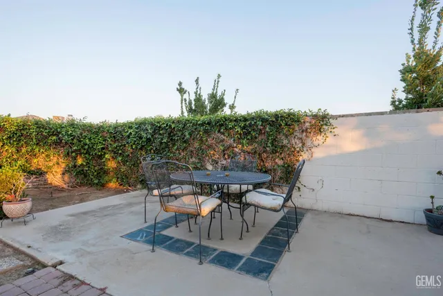 $445,000 | Undisclosed Address, Bakersfield, CA 93312