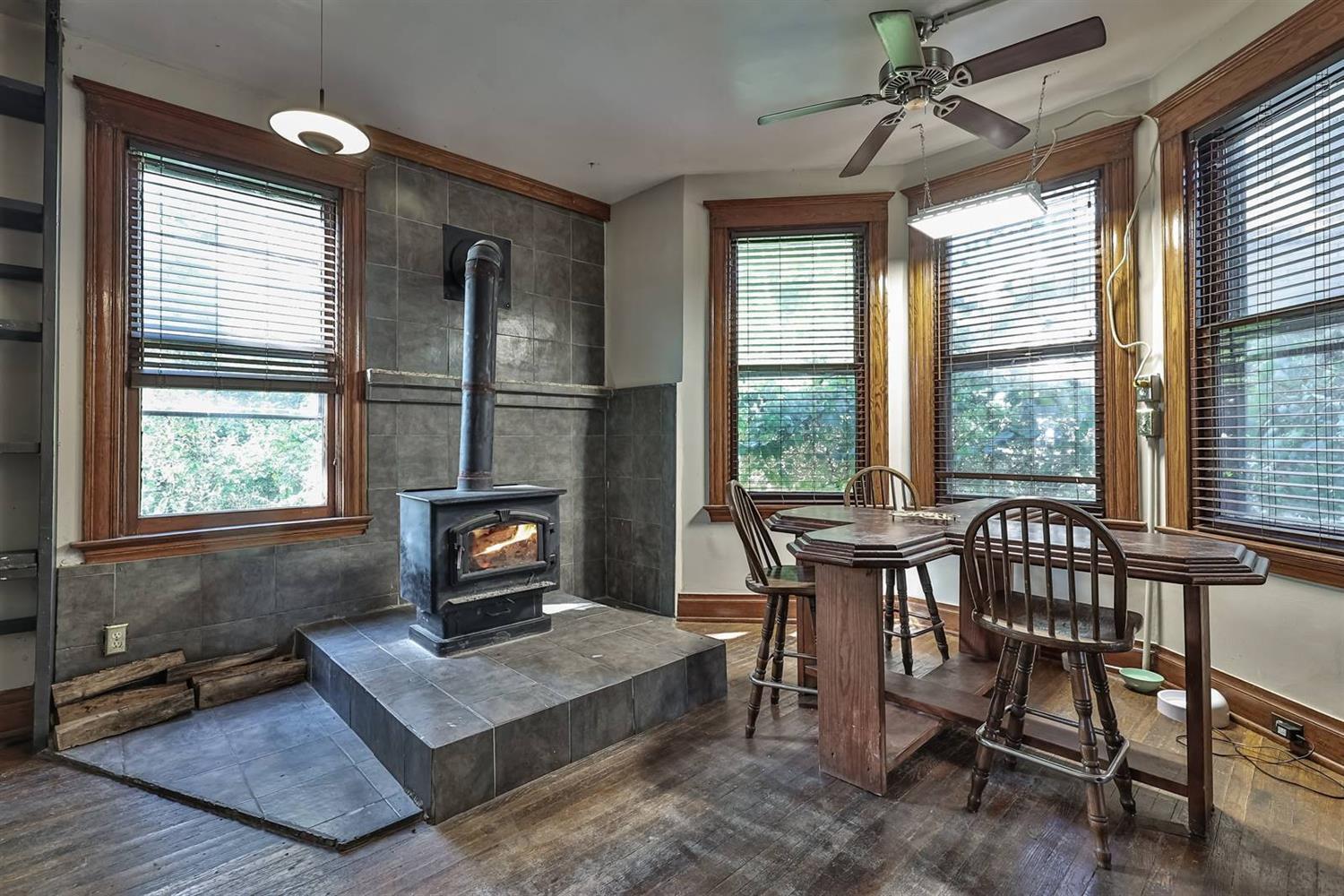 4735 Winton Road Cincinnati, OH 45232 - Photo 12 of 34 Gallery Image 12