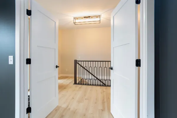 $750,000 | 249 Saddle Ridge Lane, River Falls, WI 54022