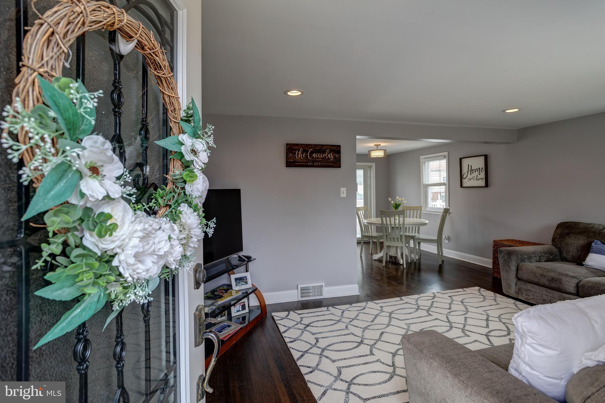 504 Ridley Circle Morton, PA 19070 - Photo 6 of 38 Gallery Image 6