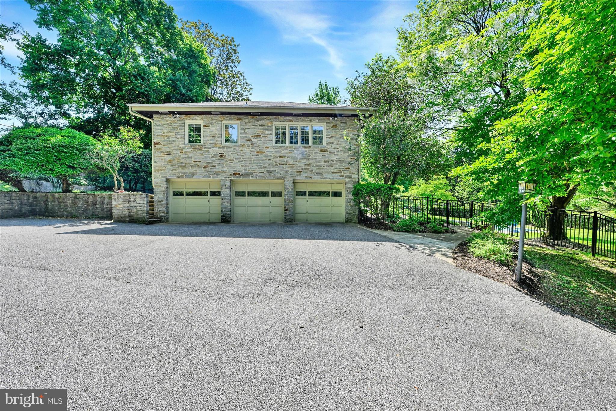 904 Bellemore Road Baltimore, MD 21210 - Photo 53 of 73 3 car garage