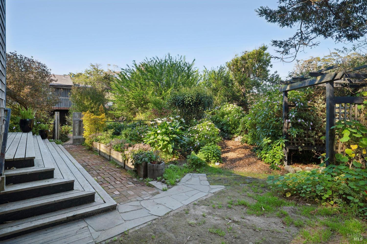 180 Maple Road Bolinas, CA 94924 - Photo 80 of 99