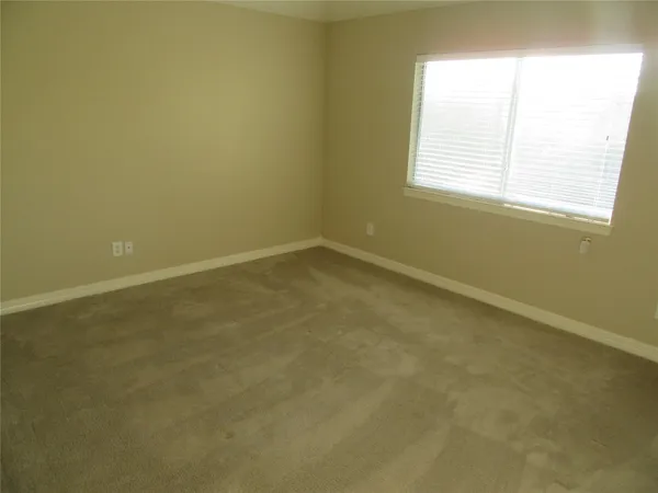 $3,500 | 914 Ivory Ridge Lane, Houston, TX 77094