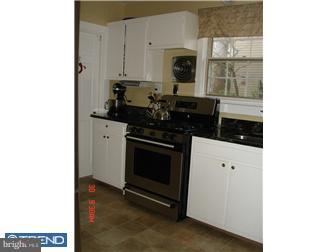 289 Rhoads Avenue Haddonfield, NJ 08033 - Photo 8 of 12 Kitchen