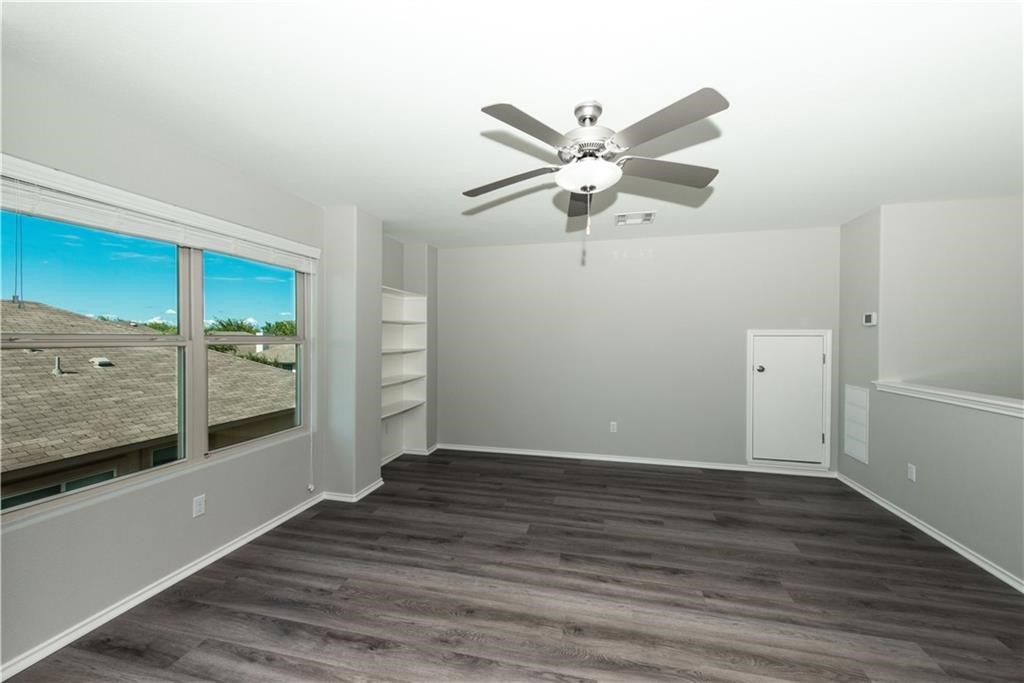 19005 Mangan Way Pflugerville, TX 78660 - Photo 6 of 12