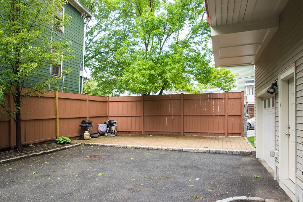 38 Spring Street, Unit 38 Cambridge, MA 02141 - Photo 17 of 17 Gallery Image 17