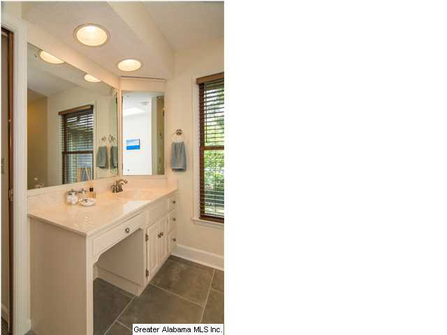 1737 Cedarwood Road Birmingham, AL 35216 - Photo 14 of 32