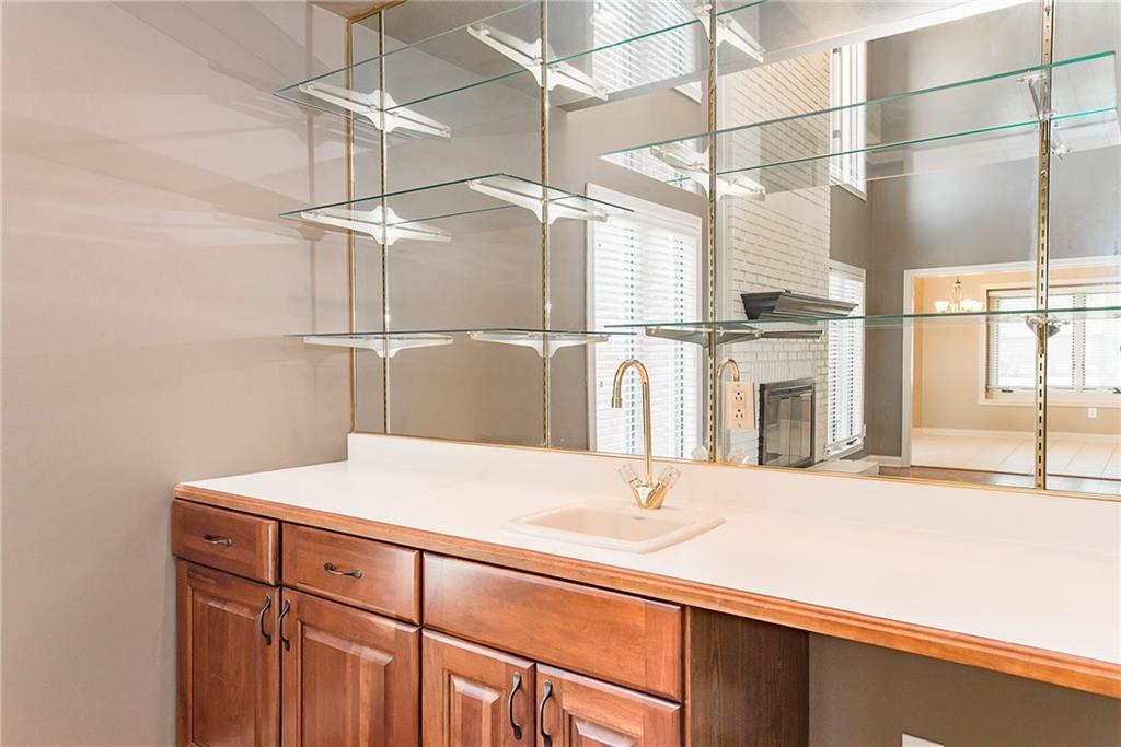 8845 Rodeo Court Indianapolis, IN 46217 - Photo 14 of 47 Gallery Image 14