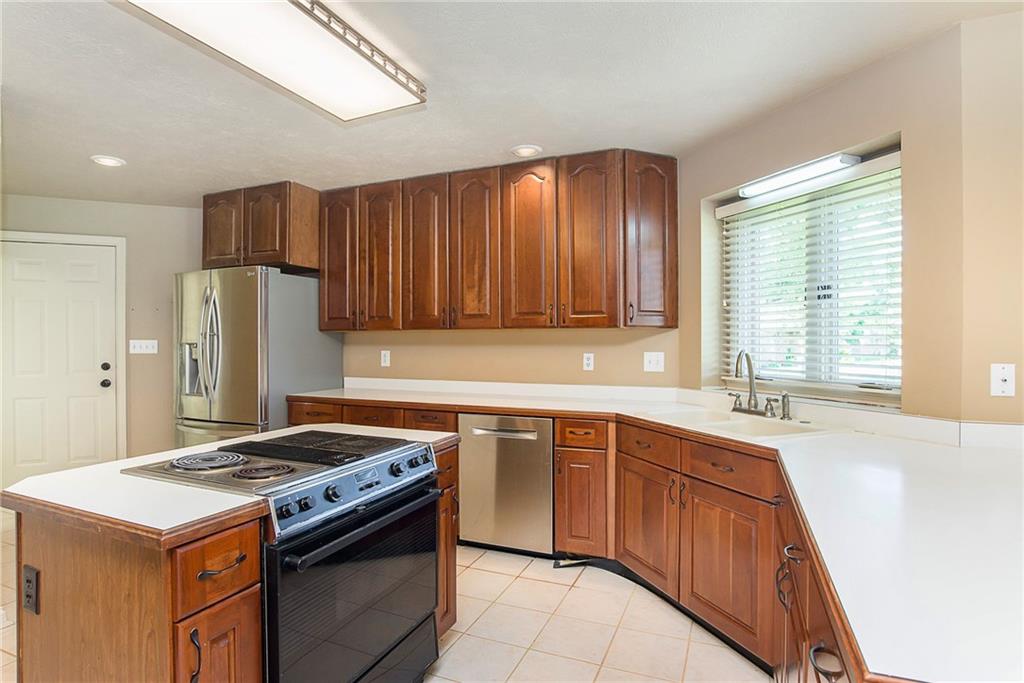 8845 Rodeo Court Indianapolis, IN 46217 - Photo 16 of 47 Gallery Image 16