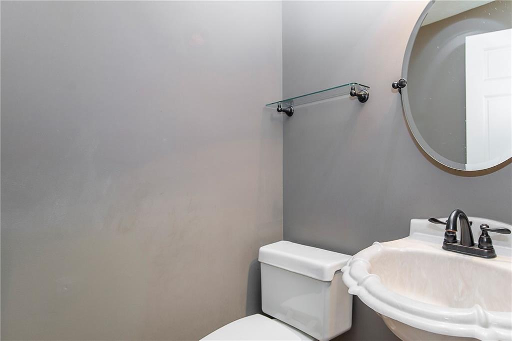 8845 Rodeo Court Indianapolis, IN 46217 - Photo 5 of 47 Gallery Image 5