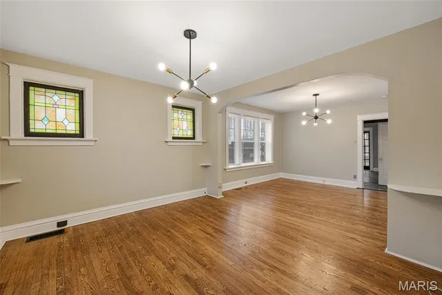 $250,000 | 5600 South Kingshighway Boulevard, St. Louis, MO 63109