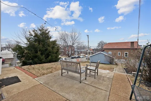 $250,000 | 5600 South Kingshighway Boulevard, St. Louis, MO 63109