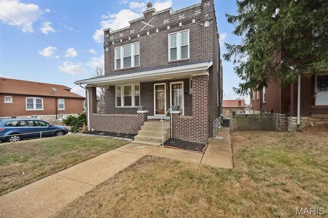 $250,000 | 5600 South Kingshighway Boulevard, St. Louis, MO 63109