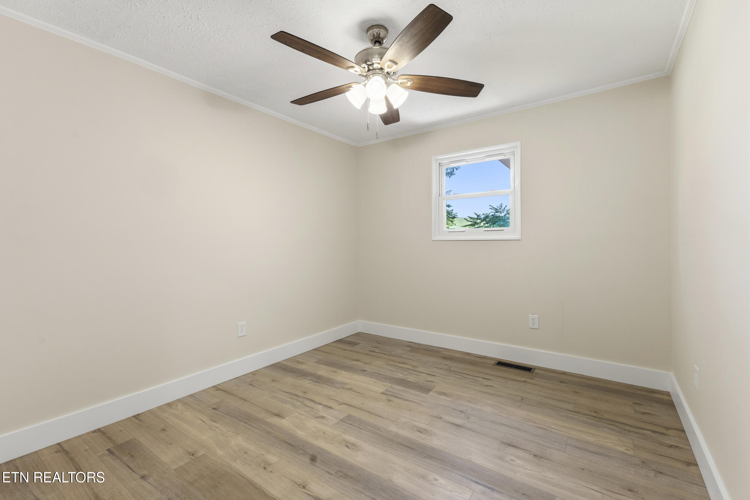 7288 Lakeshore Drive Rutledge, TN 37861 - Photo 28 of 56 IMG_7098