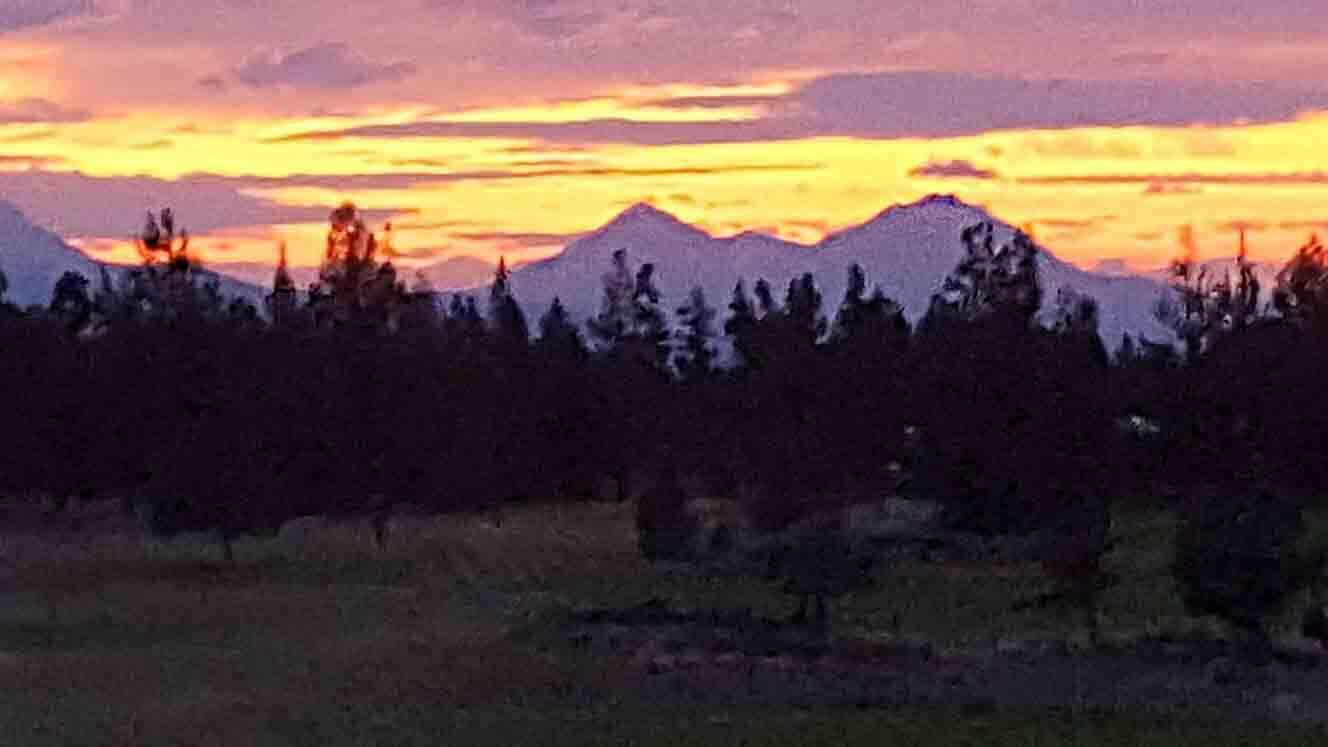 62497 Stenkamp Road Bend, OR 97701 - Photo 47 of 47 Maggie's Sunset