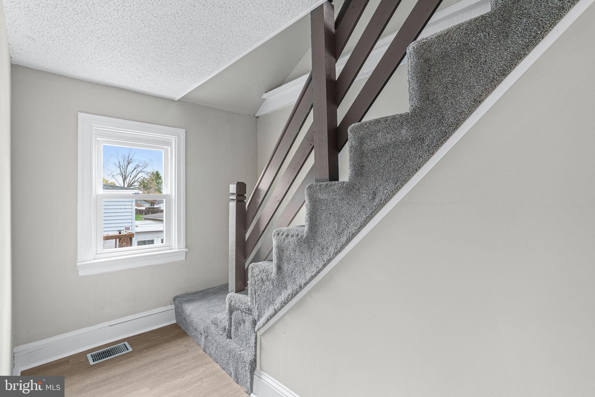 2205 Dutton Mill Road Aston, PA 19014 - Photo 23 of 38