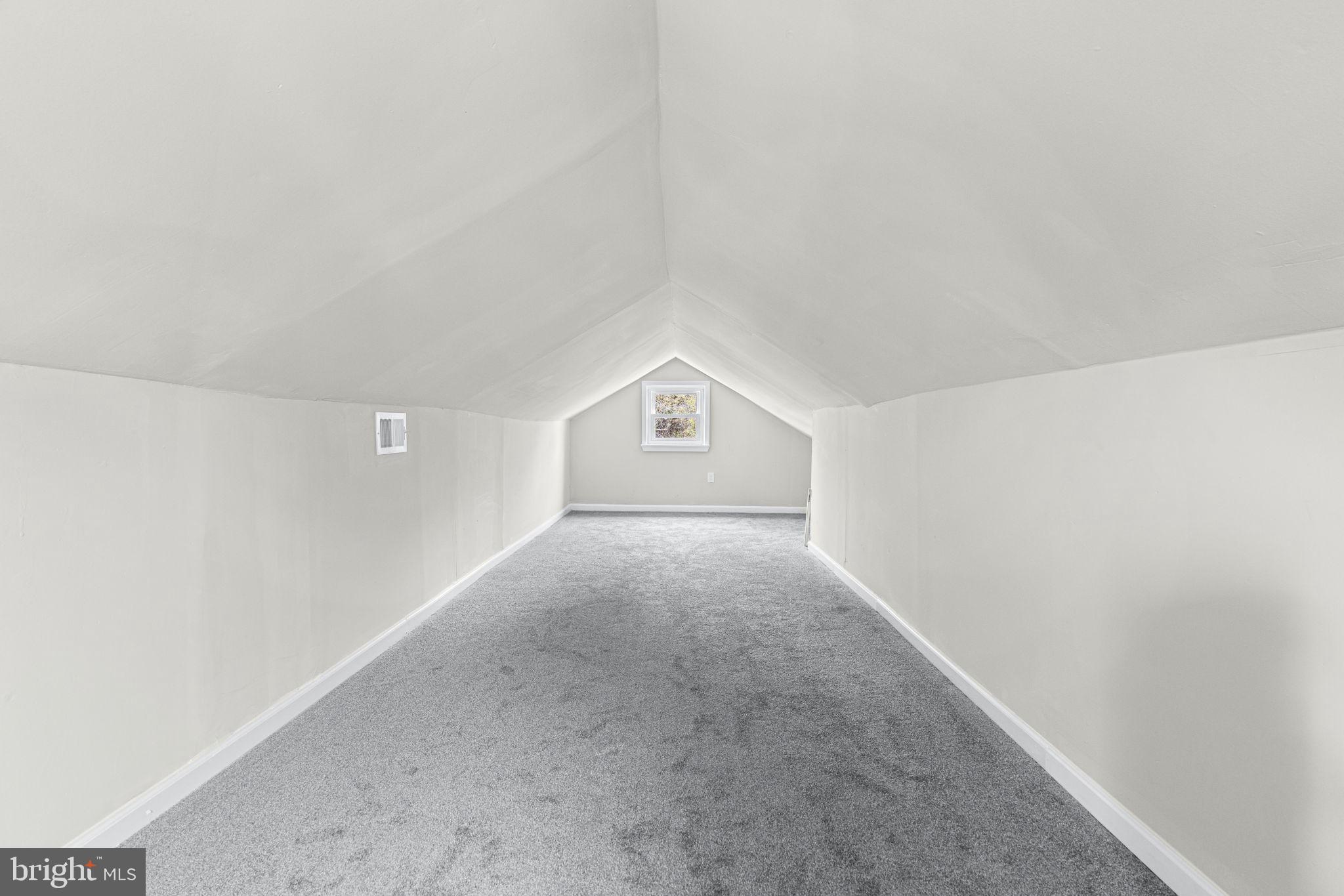 2205 Dutton Mill Road Aston, PA 19014 - Photo 31 of 38