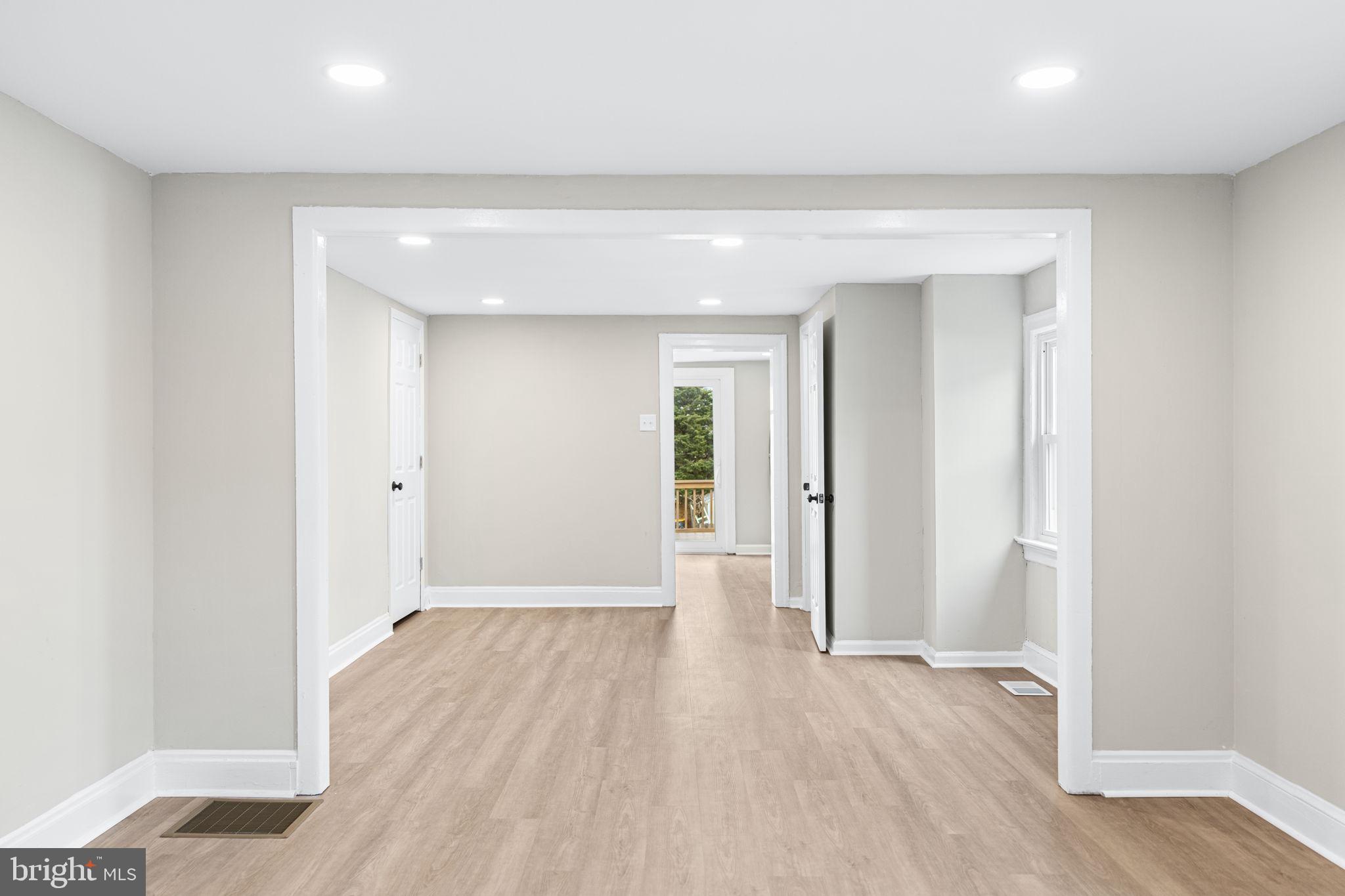 2205 Dutton Mill Road Aston, PA 19014 - Photo 6 of 38