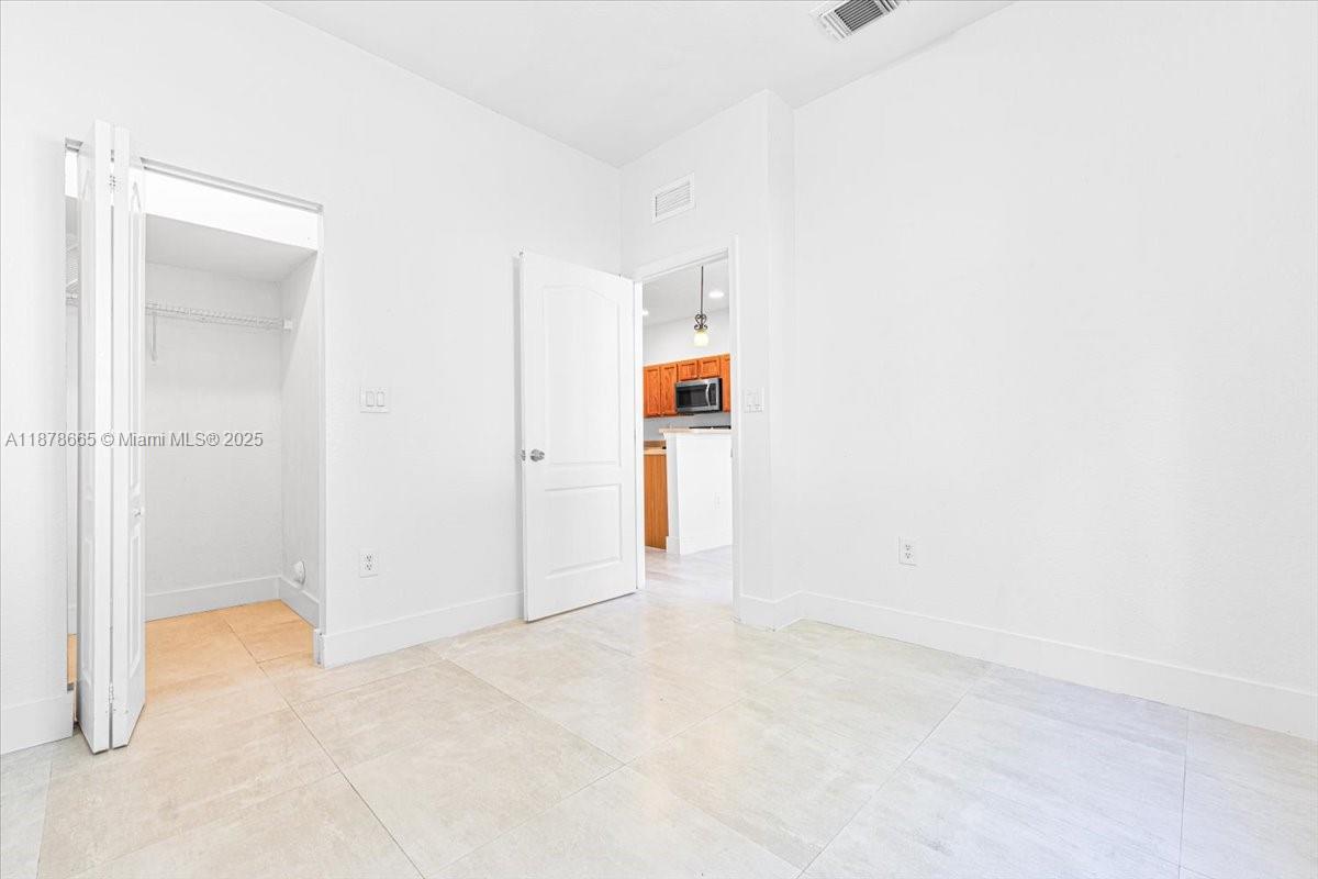 21007 Northwest 14th Place, Unit 351 Miami Gardens, FL 33169 - Photo 17 of 35