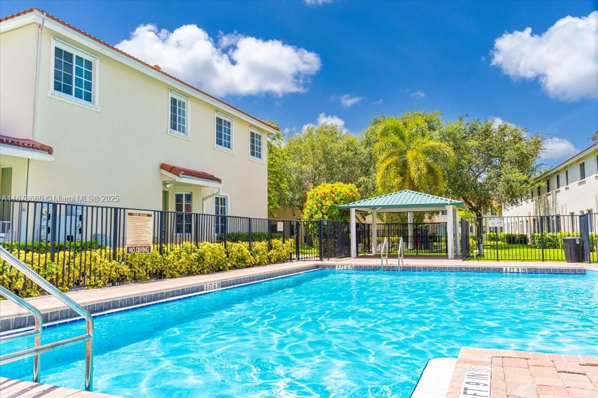 21007 Northwest 14th Place, Unit 351 Miami Gardens, FL 33169 - Photo 31 of 35