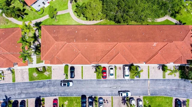 $2,800 | 21007 Northwest 14th Place, Unit 351, Miami Gardens, FL 33169