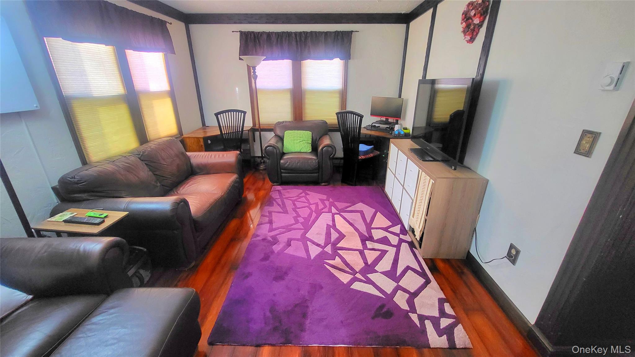 98 Sutton Park Road Poughkeepsie, NY 12603 - Photo 11 of 32