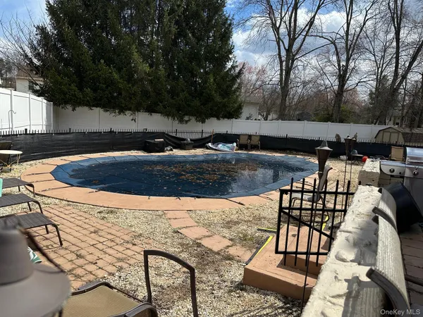 $499,000 | 98 Sutton Park Road, Poughkeepsie, NY 12603