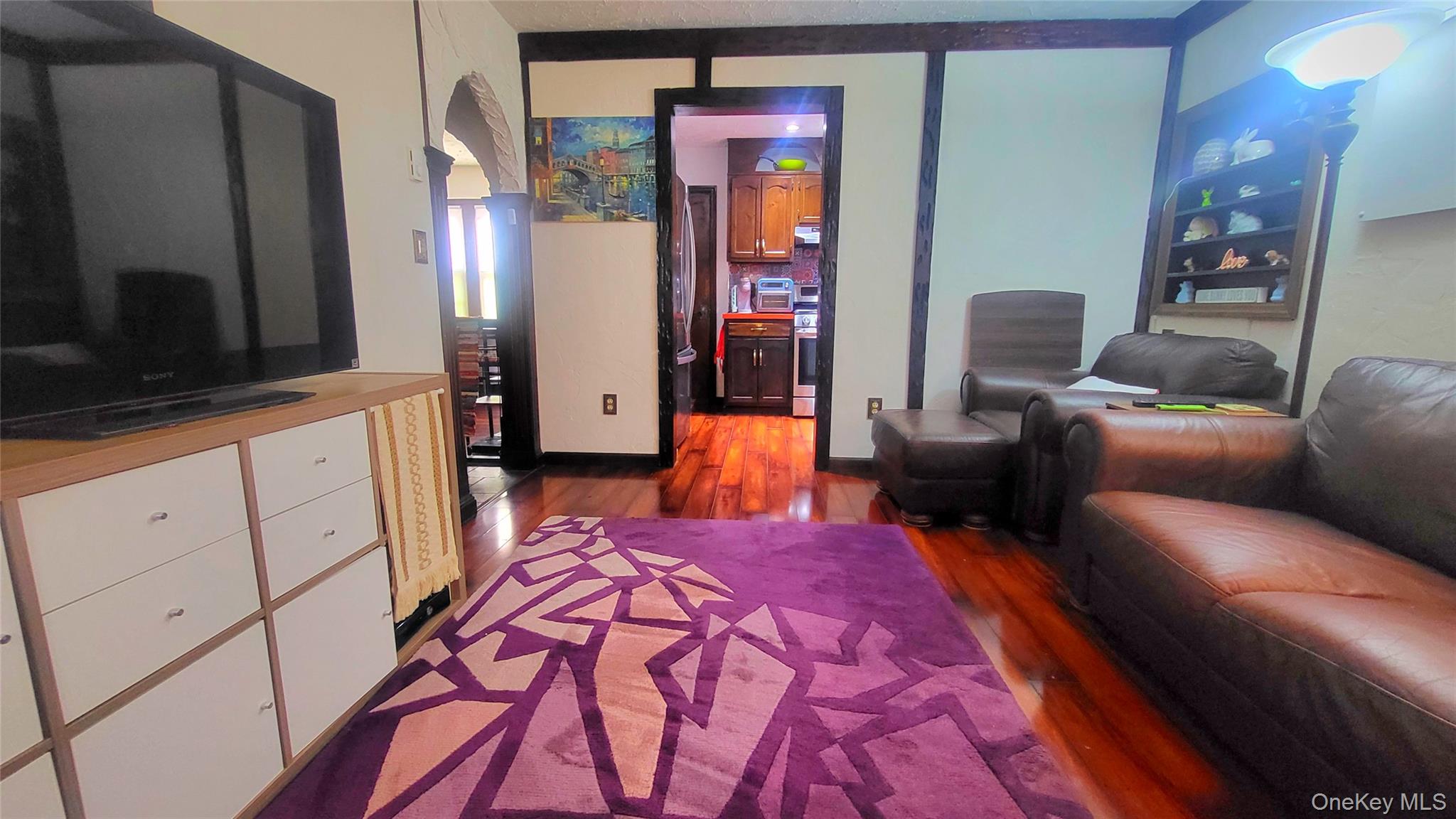 98 Sutton Park Road Poughkeepsie, NY 12603 - Photo 10 of 32