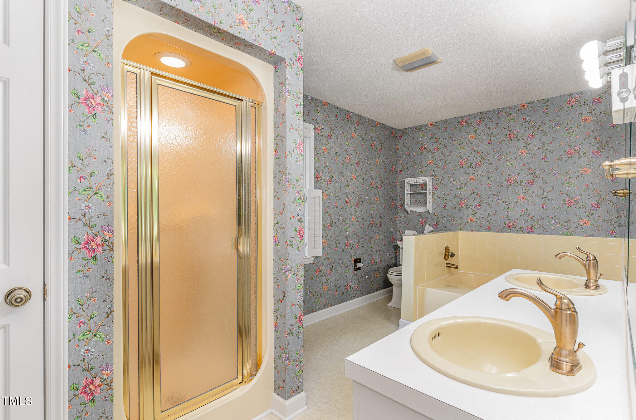 8450 Perry Road Graham, NC 27253 - Photo 19 of 37 015_dsc00076-edit