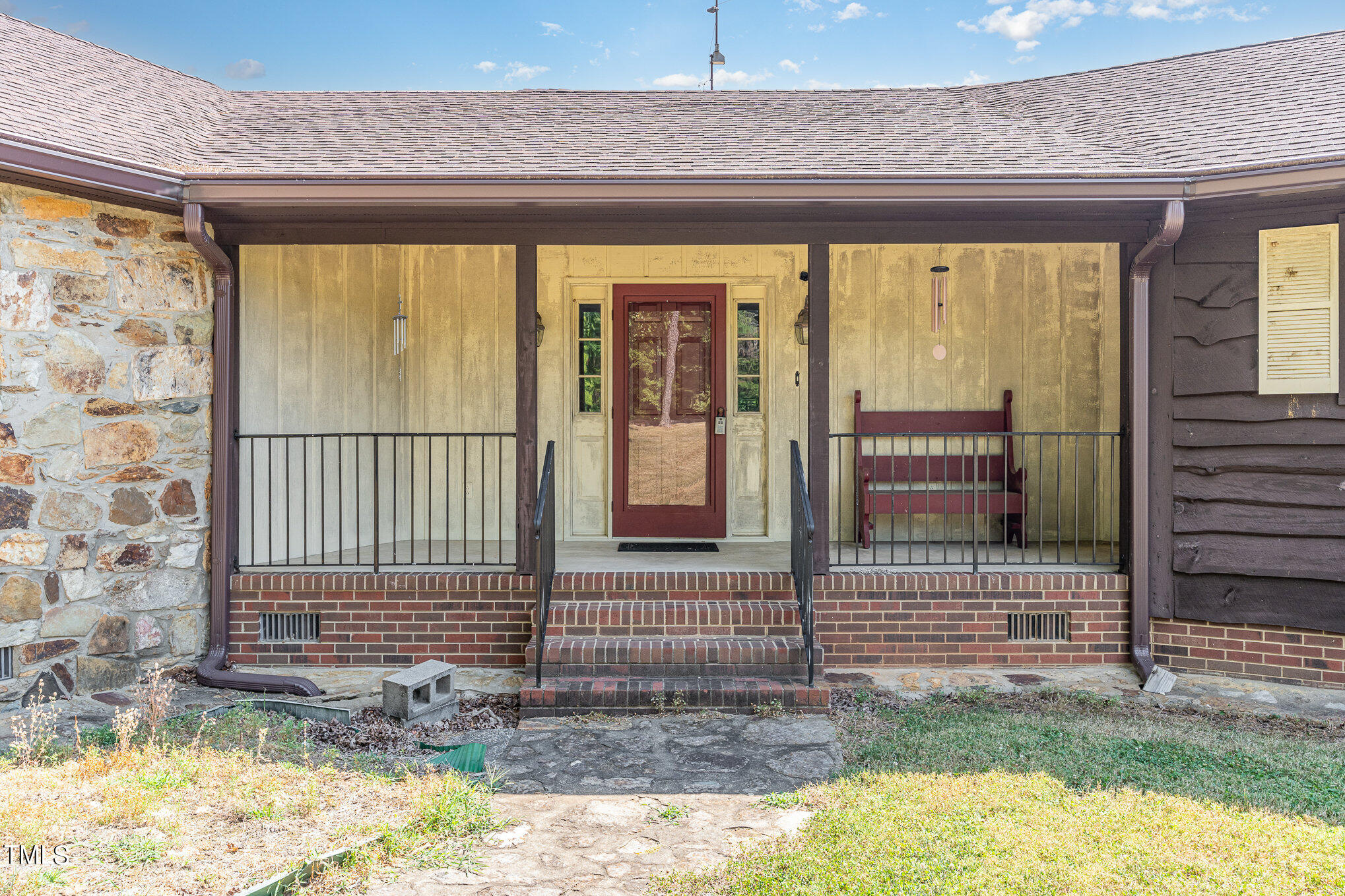 8450 Perry Road Graham, NC 27253 - Photo 7 of 37 003_dsc00007-edit