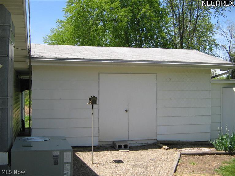 4489 School House Road Little Hocking, OH 45742 - Photo 5 of 9 Gallery Image 5