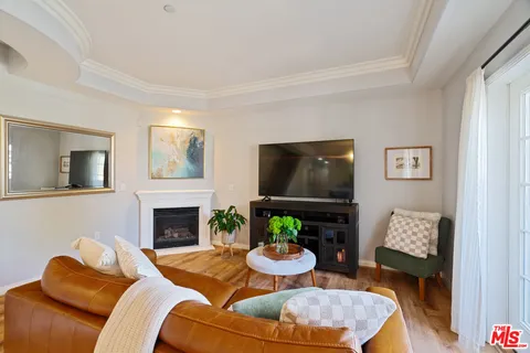 $699,000 | 12010 West Magnolia Boulevard, Unit 101, Valley Village, CA 91607