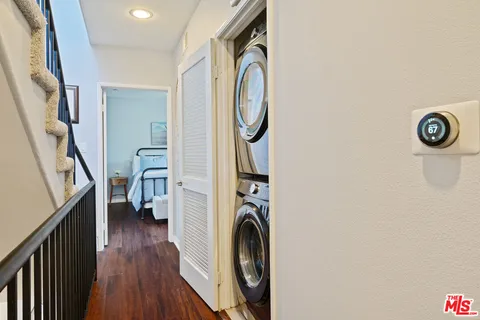 $699,000 | 12010 West Magnolia Boulevard, Unit 101, Valley Village, CA 91607