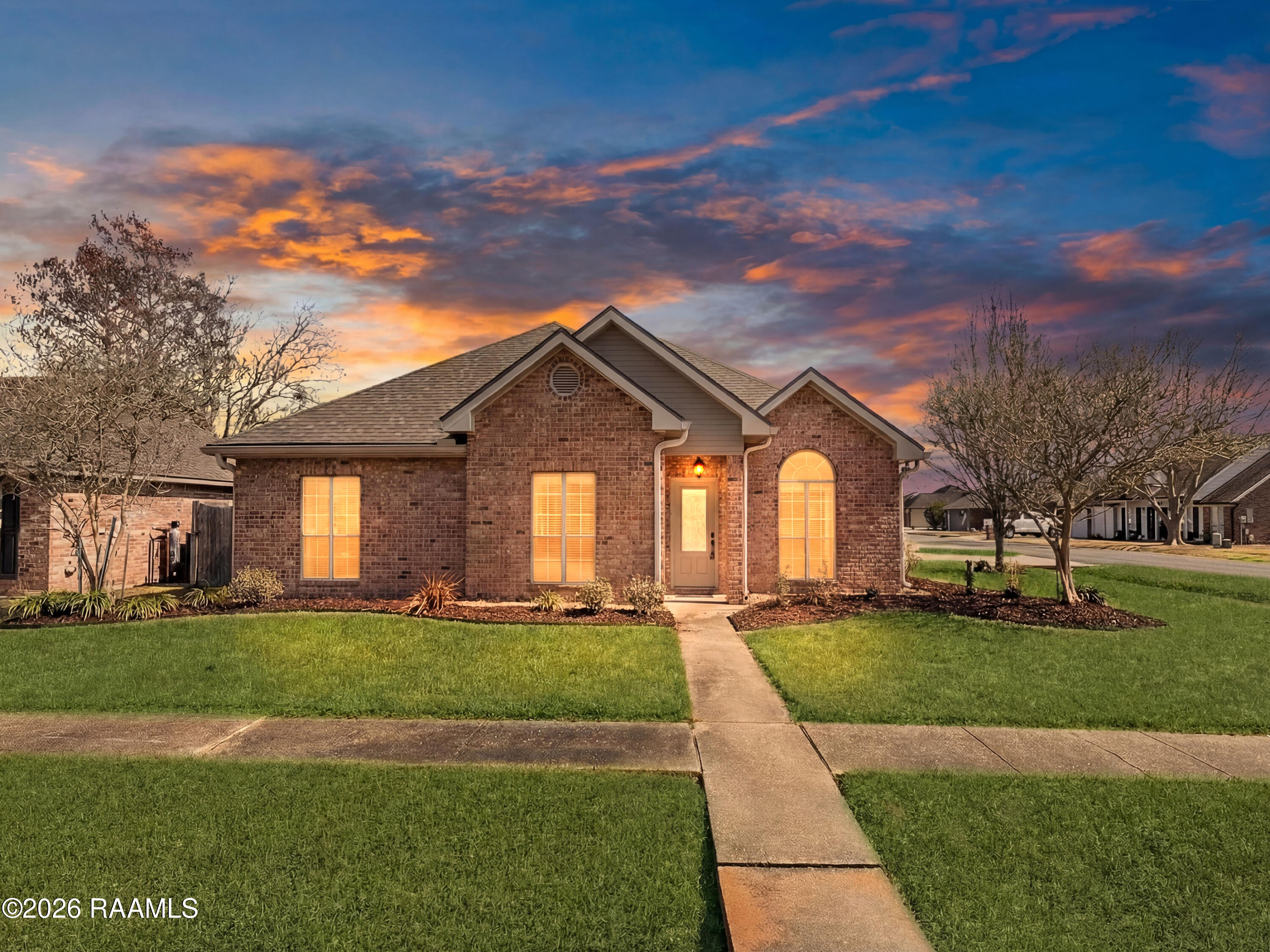 100 Bull Run Circle Broussard, LA 70518 - Photo 6 of 6 IMG_1309DTE