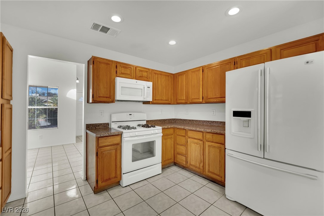 2042 Angel Falls Drive Henderson, NV 89074 - Photo 12 of 43