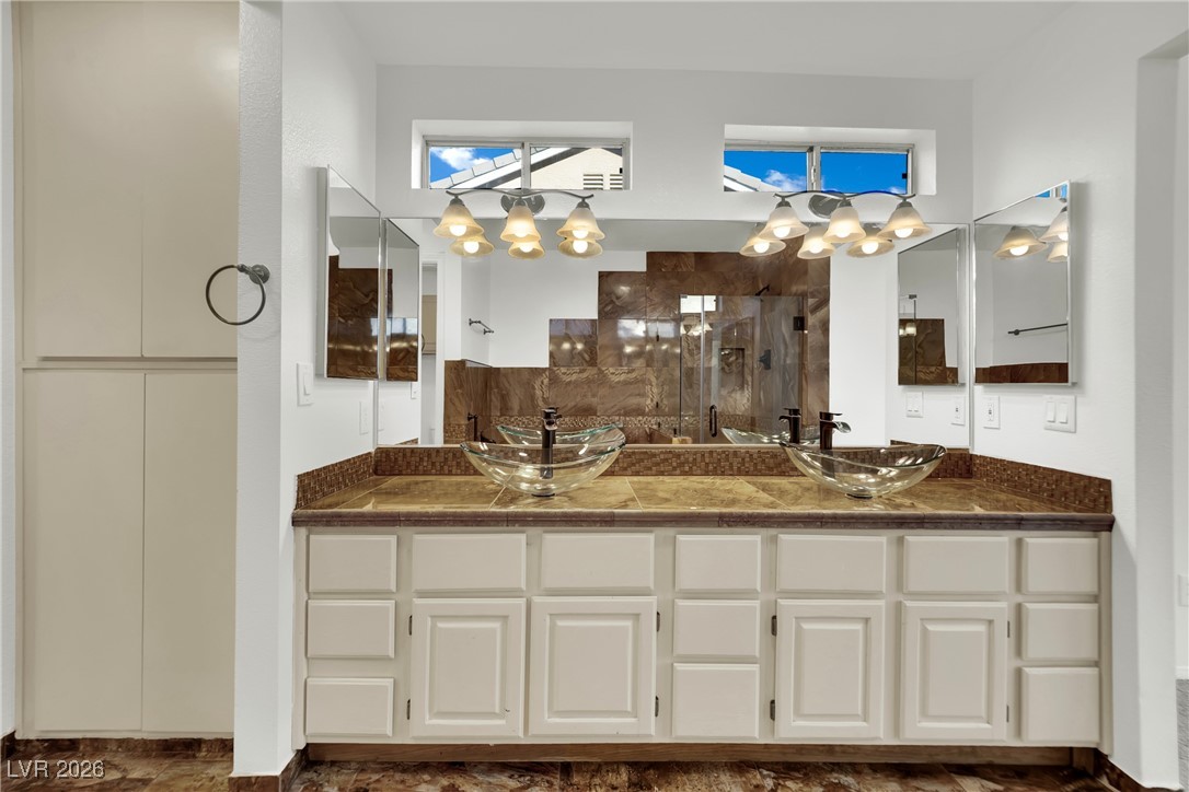 2042 Angel Falls Drive Henderson, NV 89074 - Photo 23 of 43