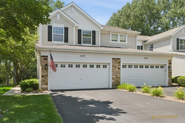 $289,900 | 4349 Waters Edge Drive, Island Lake, IL 60042