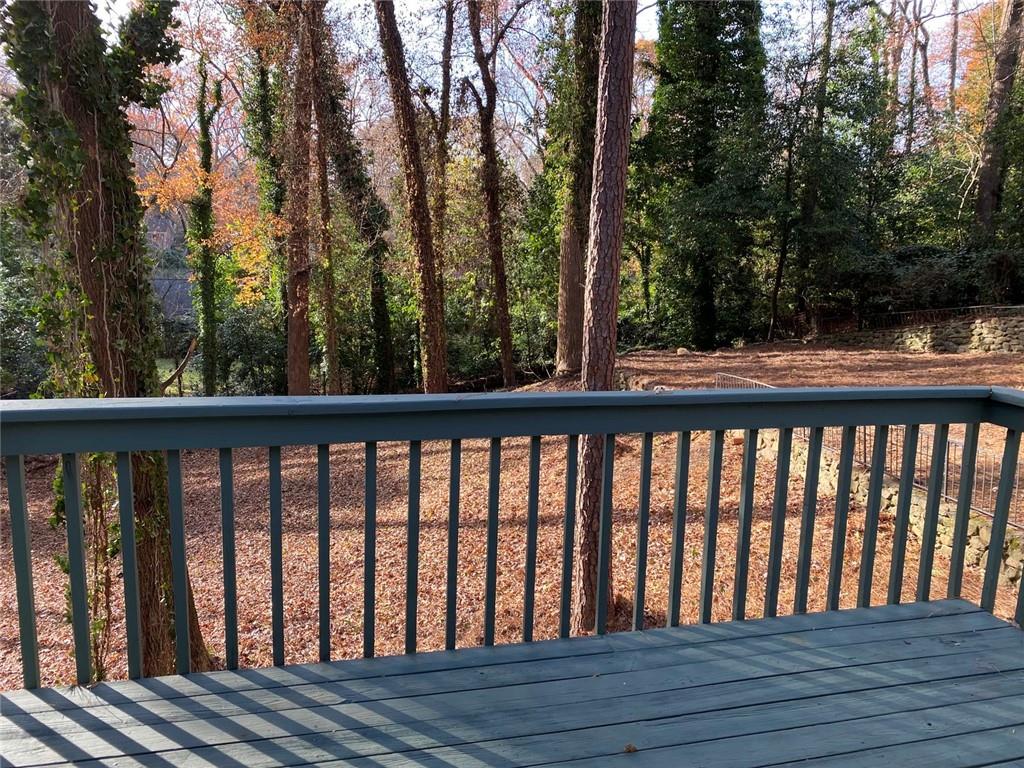 6838 Brandon Mill Road Northwest Sandy Springs, GA 30328 - Photo 22 of 30