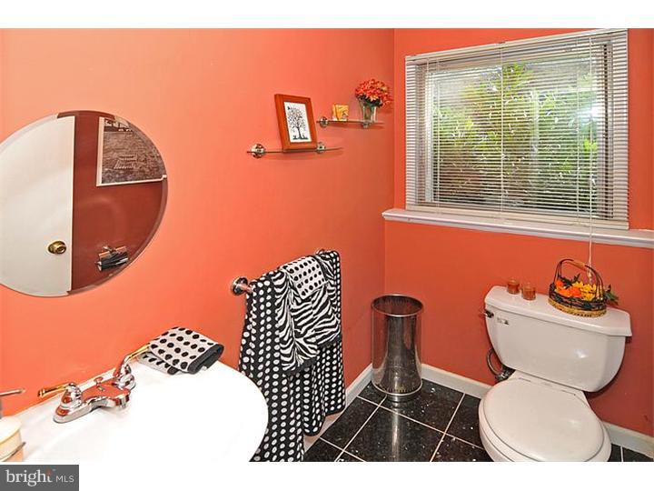 901 Fraser Road Glenside, PA 19038 - Photo 17 of 25 Half Bath