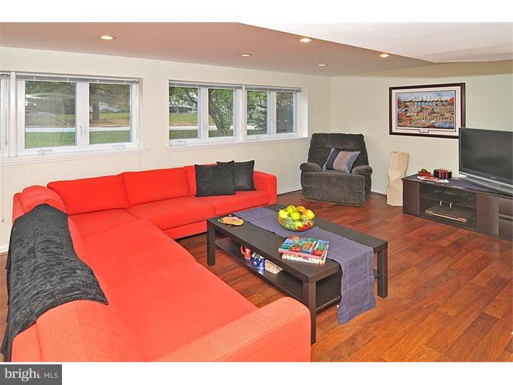 901 Fraser Road Glenside, PA 19038 - Photo 20 of 25 Family Room