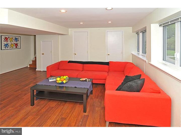 901 Fraser Road Glenside, PA 19038 - Photo 21 of 25 Family Room