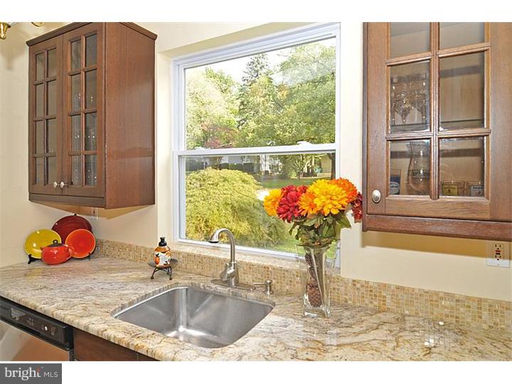 901 Fraser Road Glenside, PA 19038 - Photo 23 of 25 Kitchen