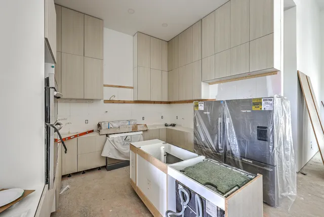 $2,200,000 | 404 Fairington Drive, Summerville, SC 29485