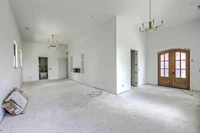 $2,200,000 | 404 Fairington Drive, Summerville, SC 29485