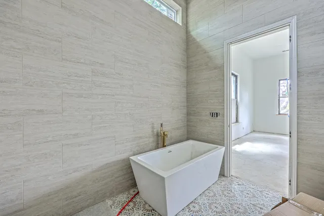 $2,200,000 | 404 Fairington Drive, Summerville, SC 29485