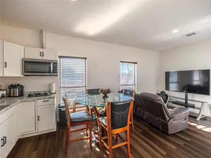 $550,000 | 80 Family Circle, Hutto, TX 78634