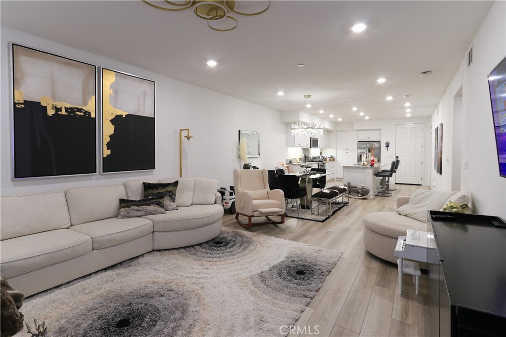 1891 Union Street, Unit 111 Anaheim, CA 92805 - Photo 9 of 35