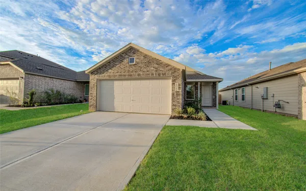 $1,500 | 25364 Carnation Court, Montgomery, TX 77316