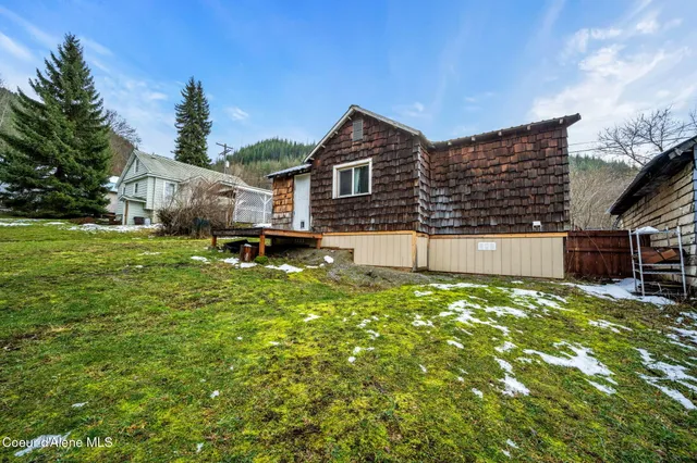 $149,000 | 869 Lower Page Road, Smelterville, ID 83868