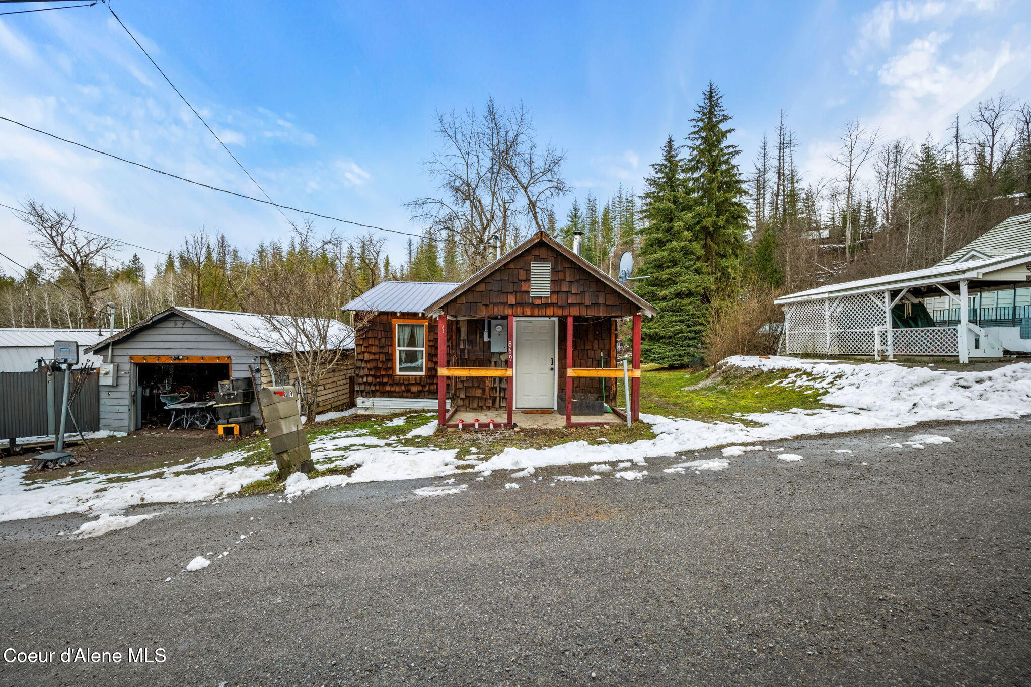 869 Lower Page Road Smelterville, ID 83868 - Photo 28 of 29 Quiet nature